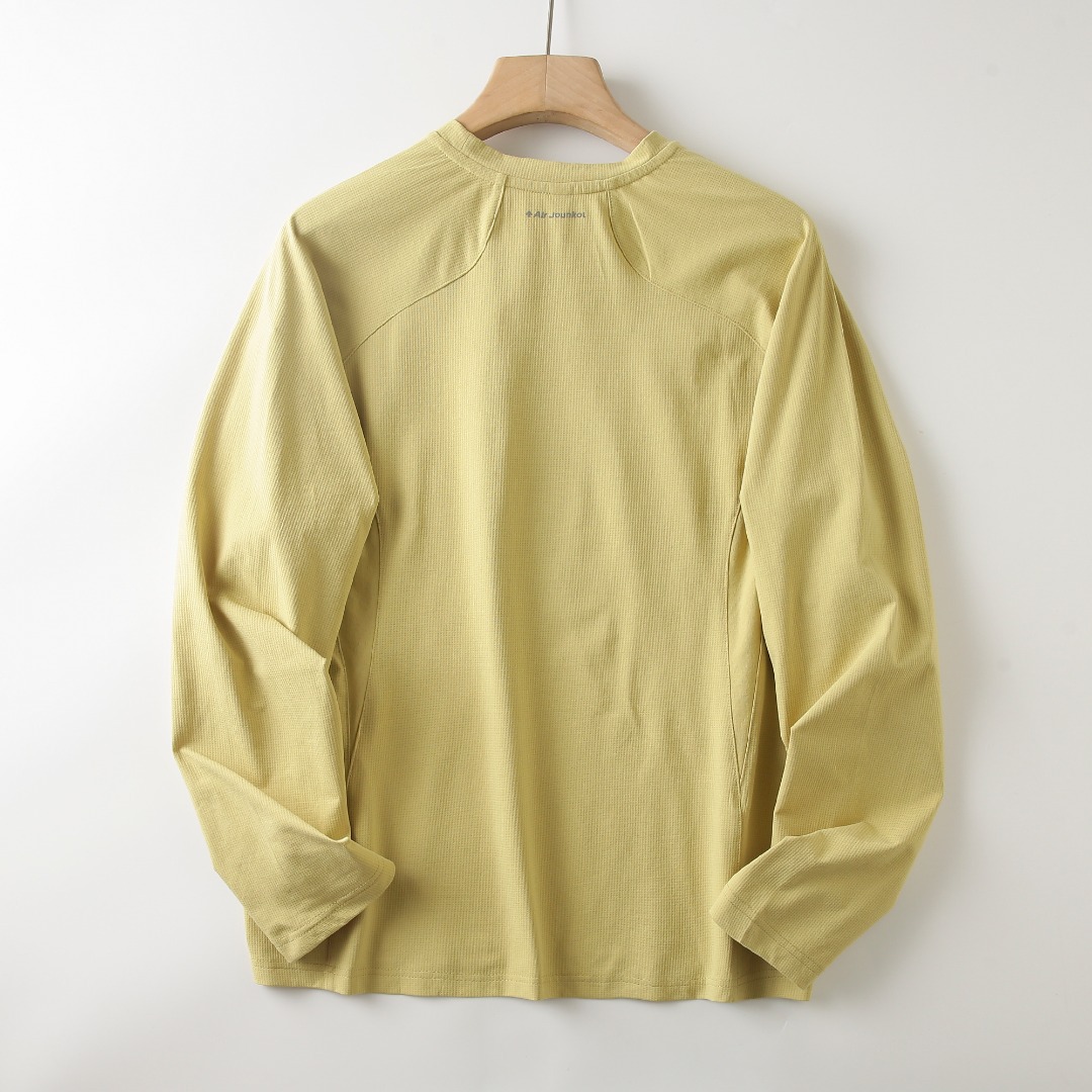 เสื้อยืดแขนยาวยืดหยุ่นสูงระบาย - Men'S Fashion Trends 2025 บทวิจารณ์และราคา