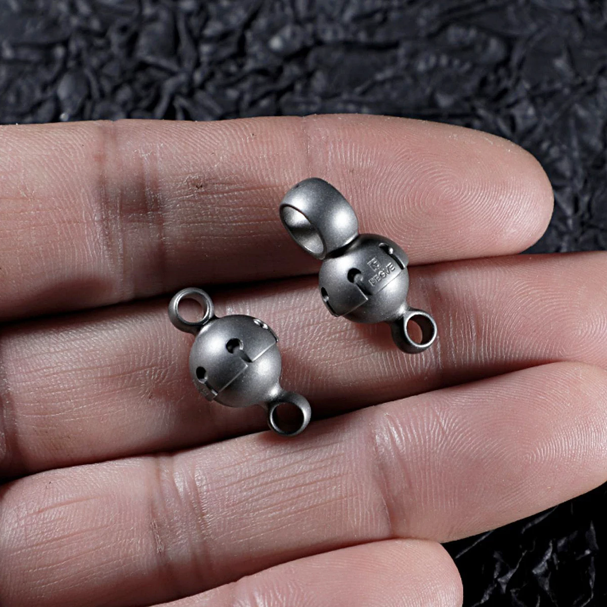 360 °   ไทเทเนียมพวงกุญแจผู้ชา - Mens Xmas Fashion บทวิจารณ์และราคา